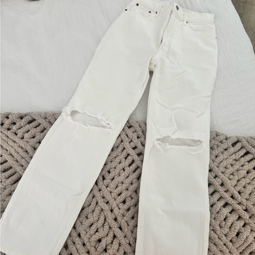 Abercrombie & Fitch 90s straight ultra high-waisted straight leg Size 28 - 6